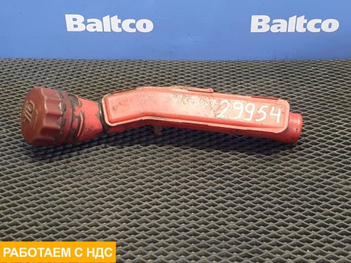 Маслозаливная горловина