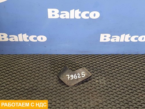 Кронштейн глушителя